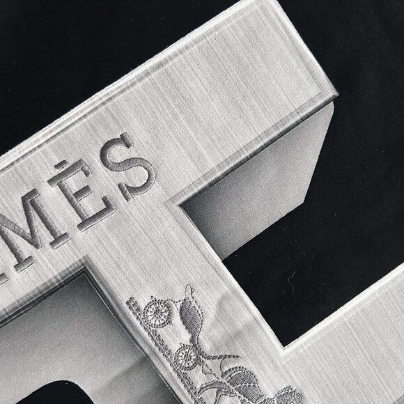 Hermes Mens Black French Terry Pullover - Picture 2 of 5